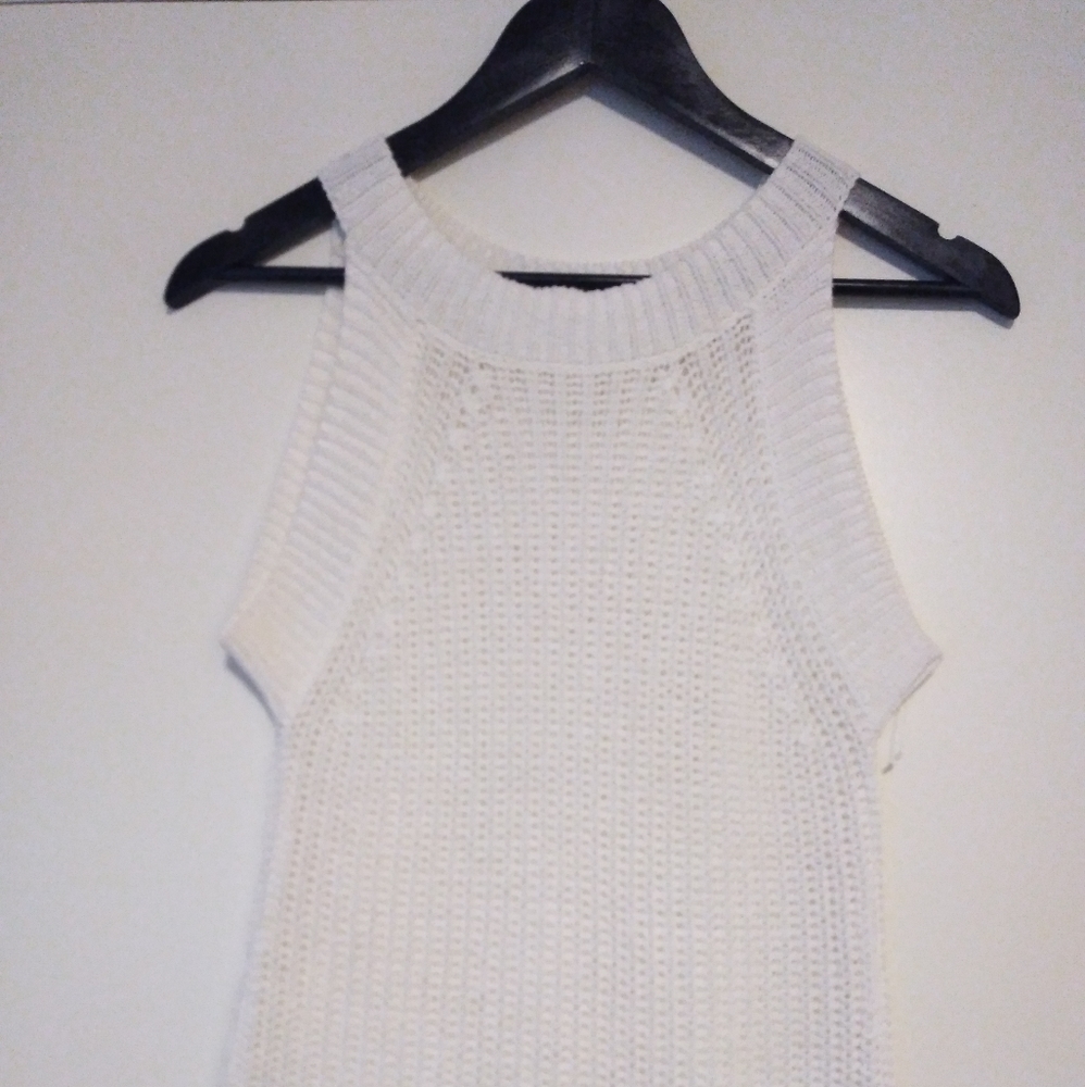 Blouse Active USA Size and M  and color cream